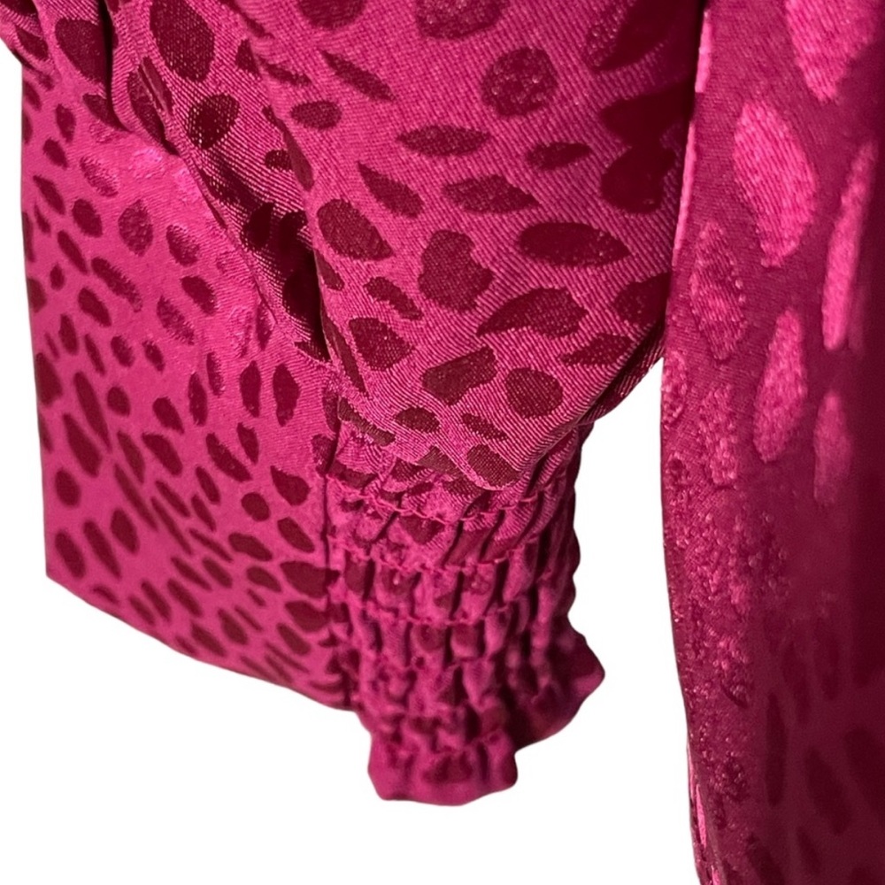 Chenault  Fuchsia Long Sleeve Wrap Blouse Size L - Picture 7 of 13
